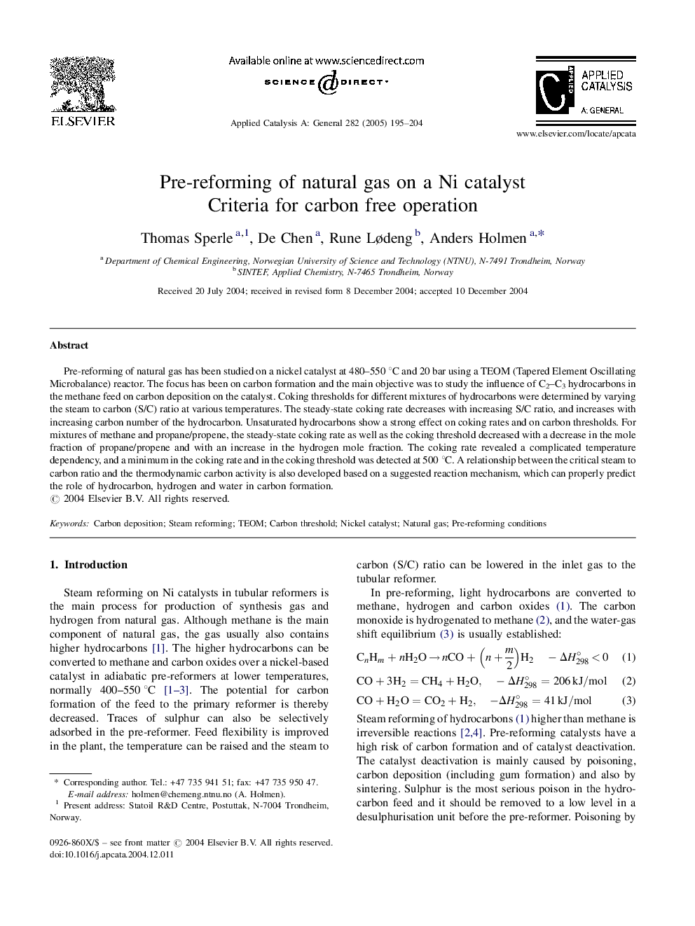 Pre-reforming of natural gas on a Ni catalyst