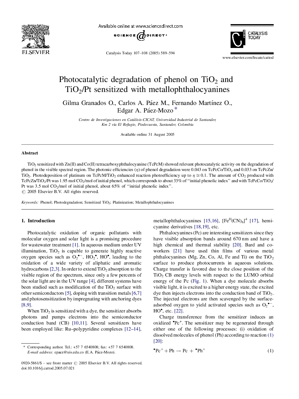 Photocatalytic degradation of phenol on TiO2 and TiO2/Pt sensitized with metallophthalocyanines