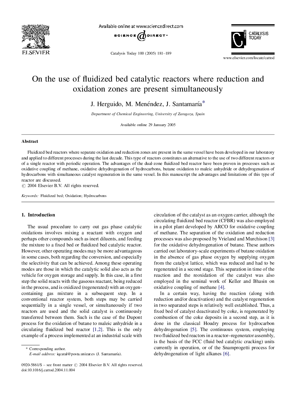 On the use of fluidized bed catalytic reactors where reduction and oxidation zones are present simultaneously