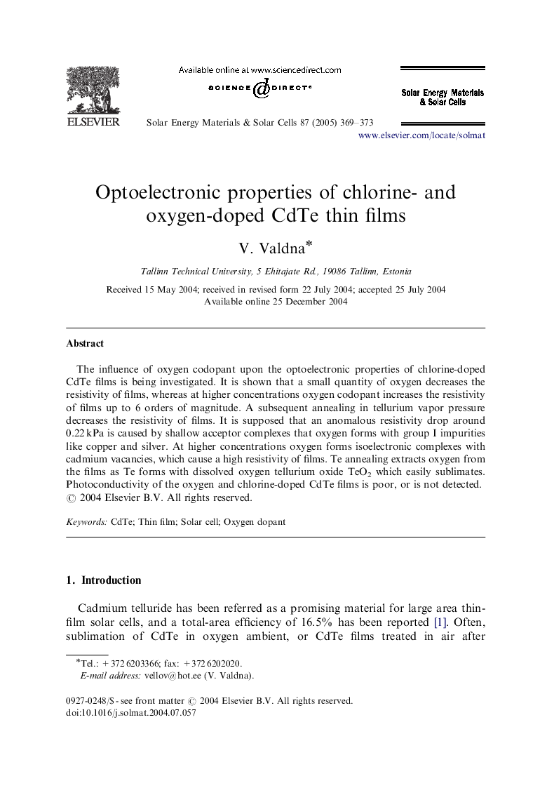 Optoelectronic properties of chlorine- and oxygen-doped CdTe thin films