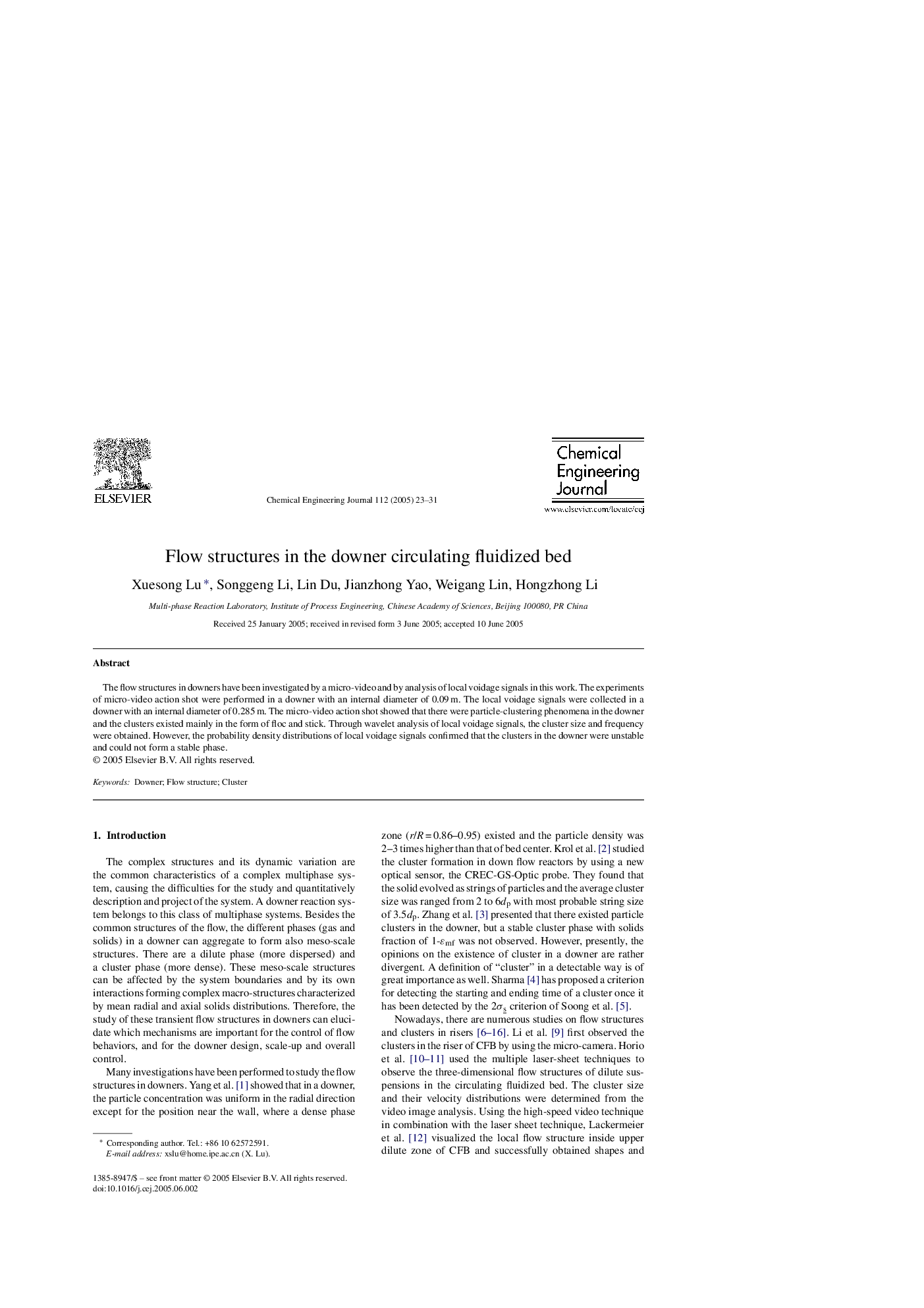 Flow structures in the downer circulating fluidized bed