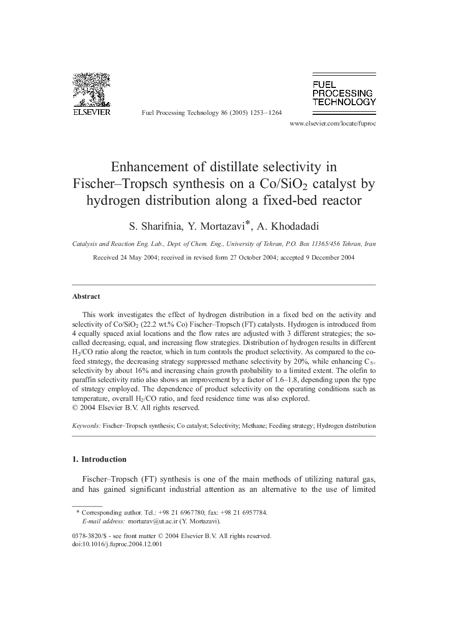 Enhancement of distillate selectivity in Fischer-Tropsch synthesis on a Co/SiO2 catalyst by hydrogen distribution along a fixed-bed reactor