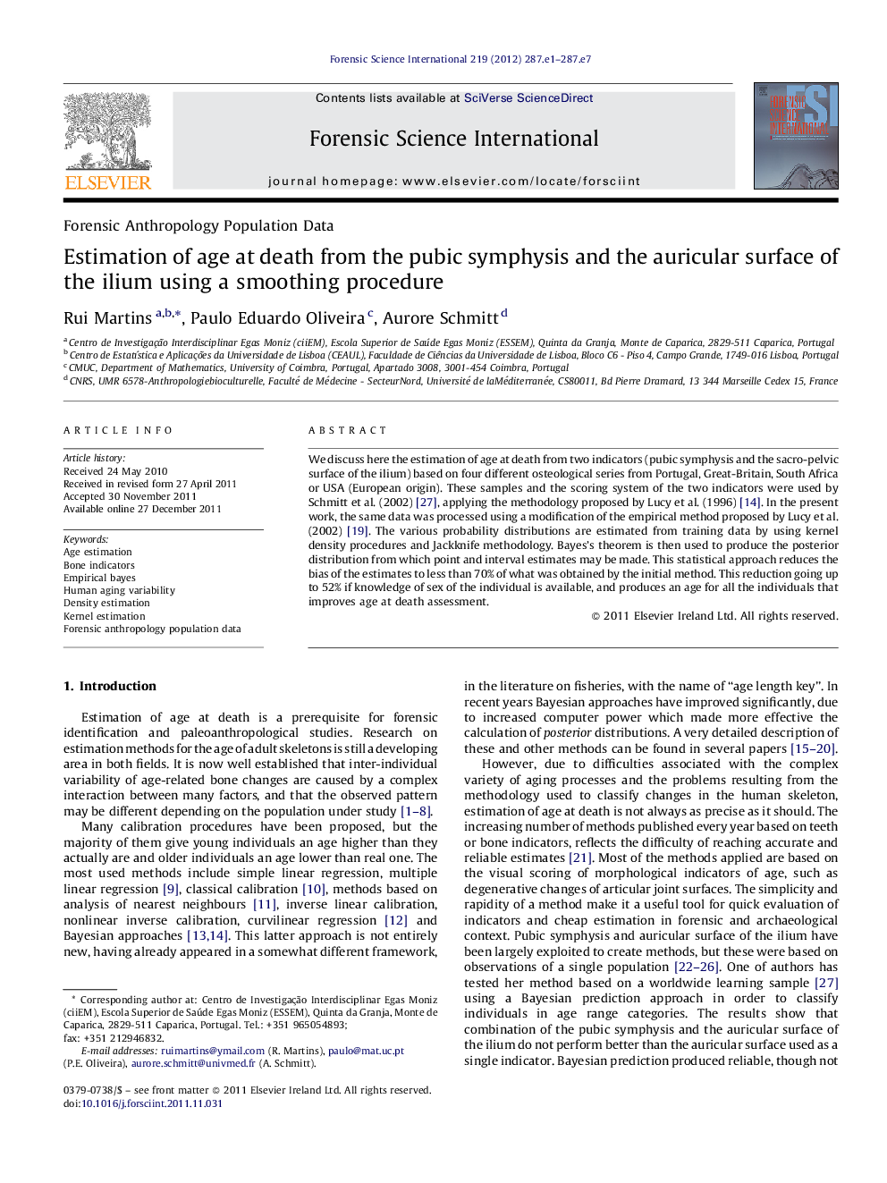 Estimation of age at death from the pubic symphysis and the auricular surface of the ilium using a smoothing procedure