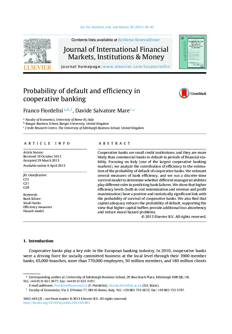 Probability of default and efficiency in cooperative banking