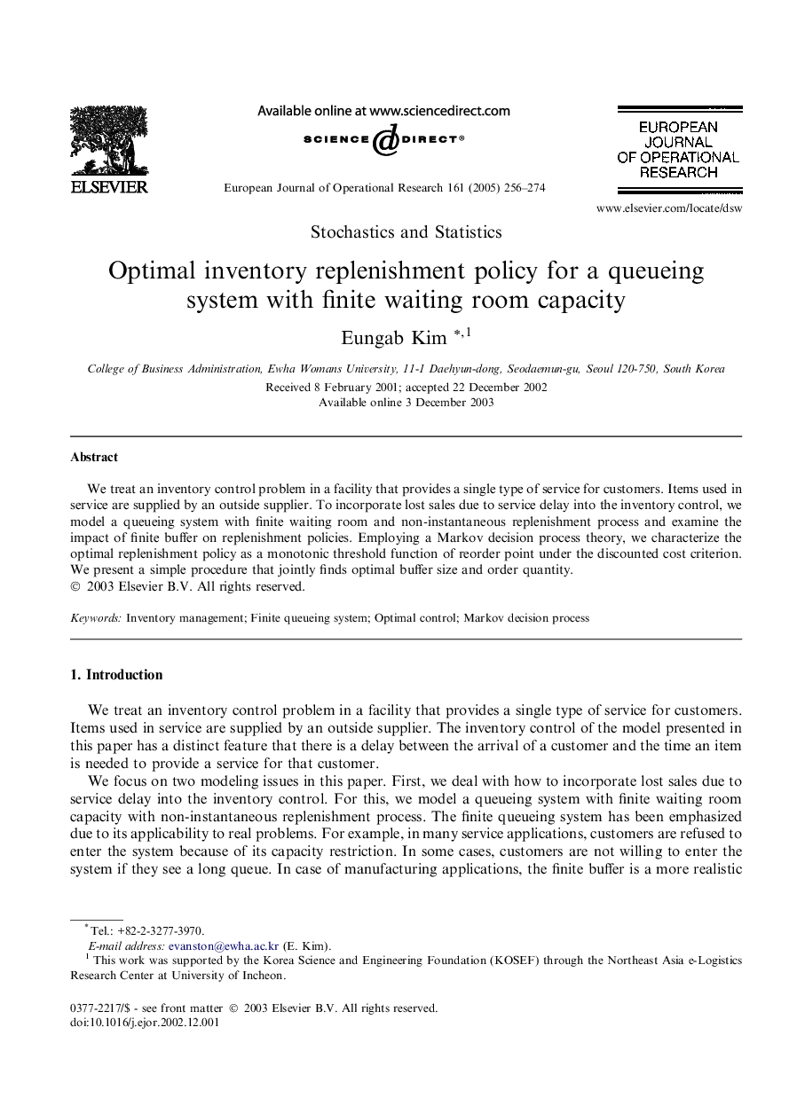 Optimal inventory replenishment policy for a queueing system with finite waiting room capacity