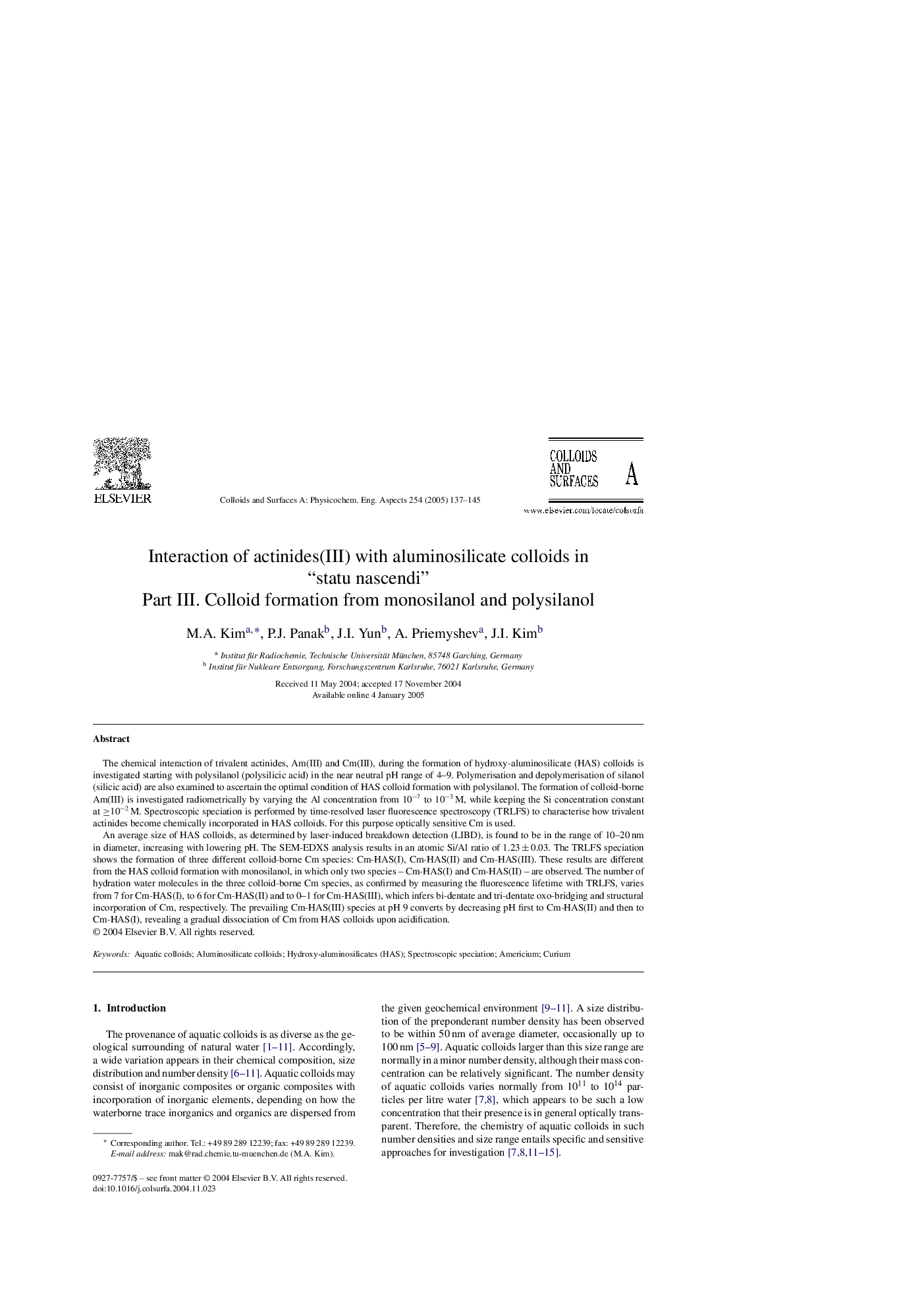 Interaction of actinides(III) with aluminosilicate colloids in “statu nascendi”