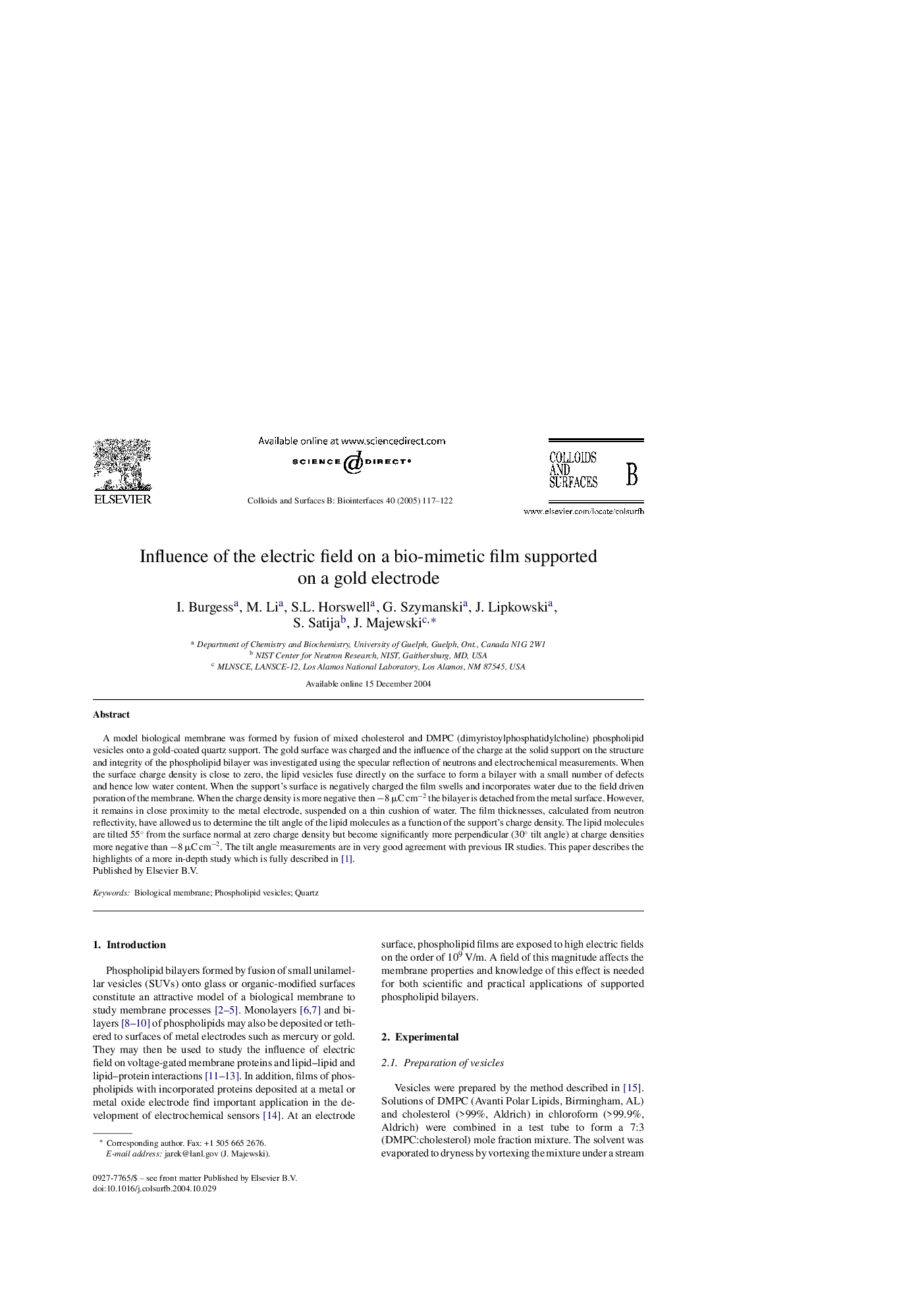 Influence of the electric field on a bio-mimetic film supported on a gold electrode