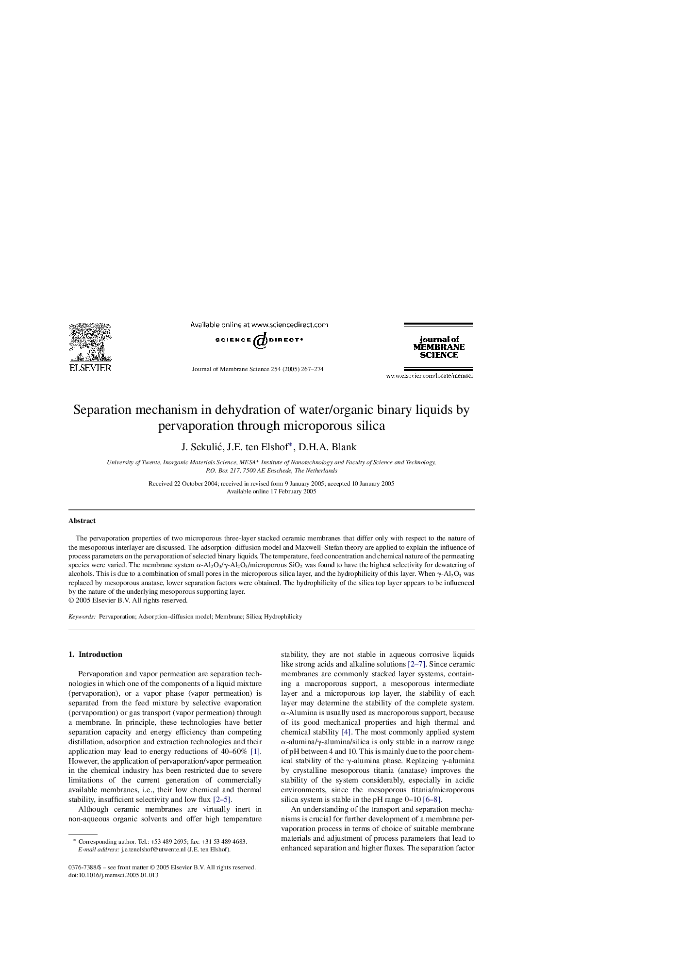 Separation mechanism in dehydration of water/organic binary liquids by pervaporation through microporous silica