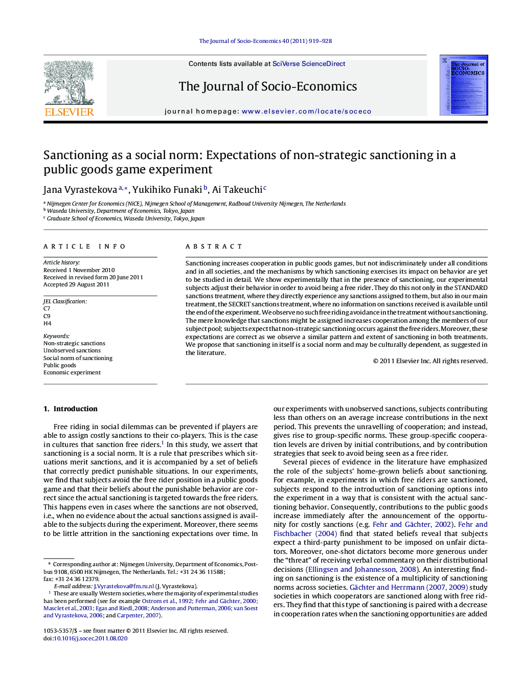 Sanctioning as a social norm: Expectations of non-strategic sanctioning in a public goods game experiment