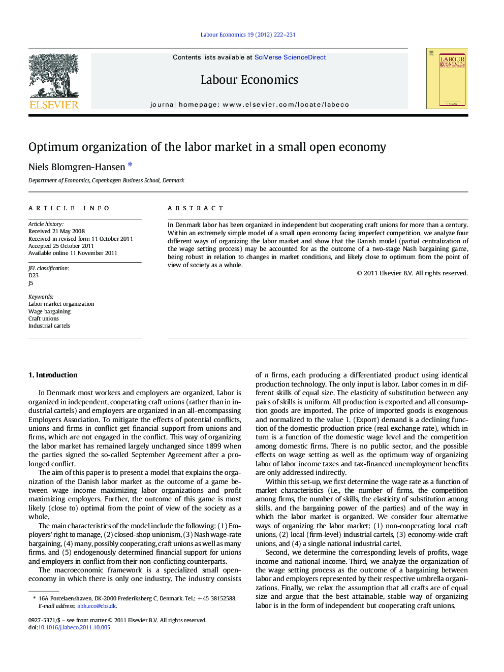 Optimum organization of the labor market in a small open economy