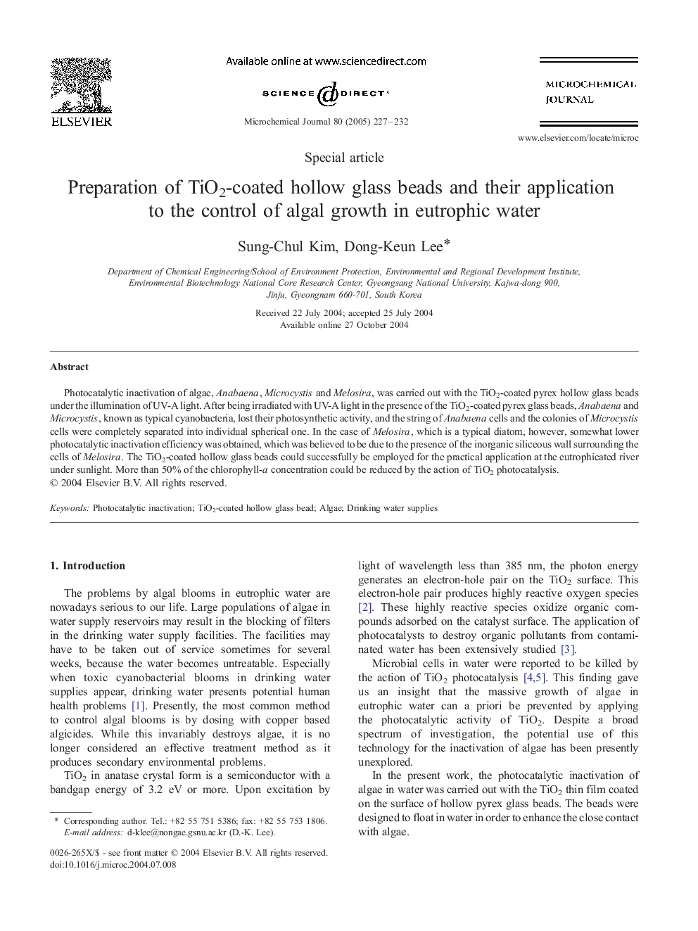 Preparation of TiO2-coated hollow glass beads and their application to the control of algal growth in eutrophic water