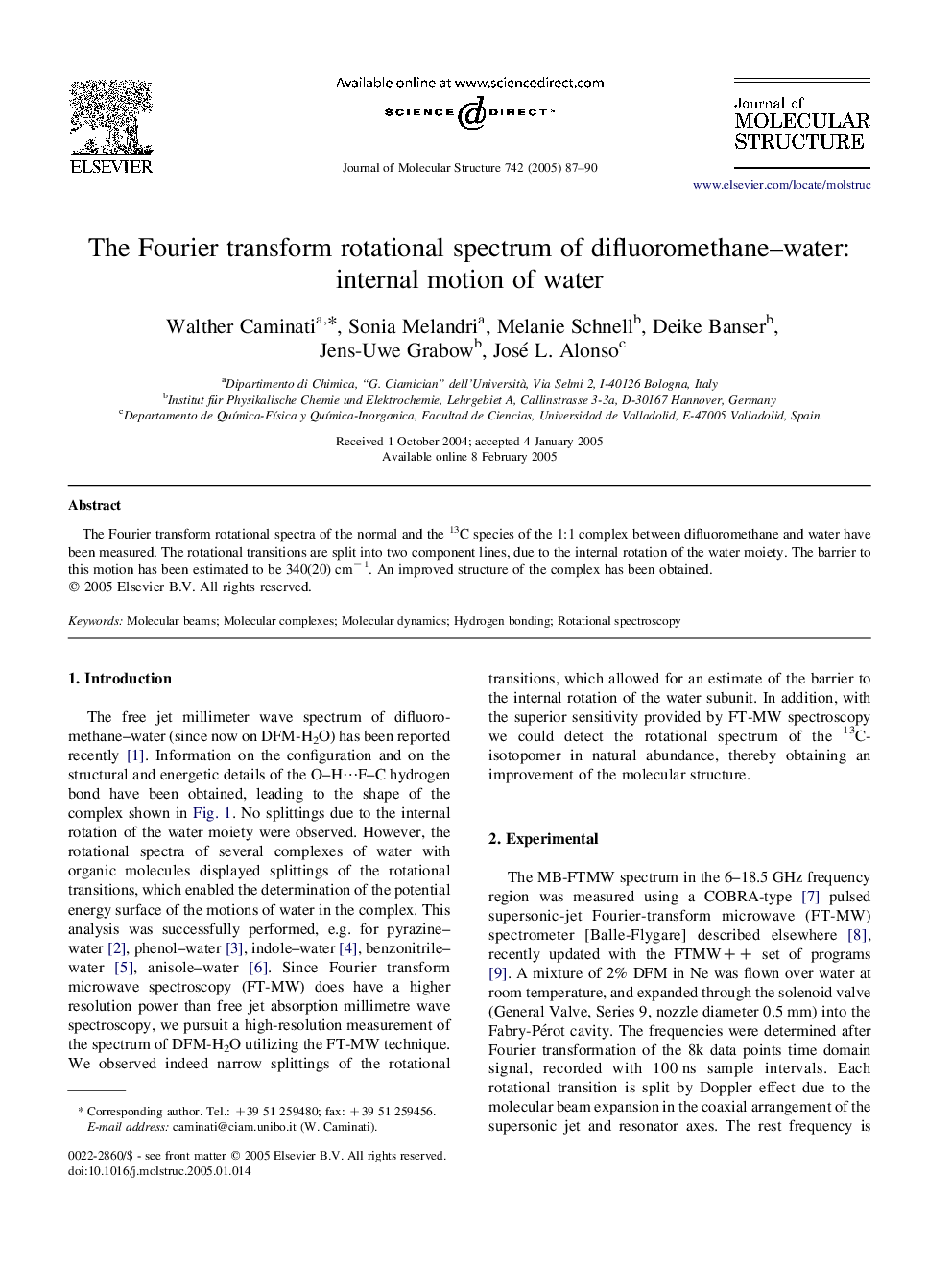 The Fourier transform rotational spectrum of difluoromethane-water: internal motion of water