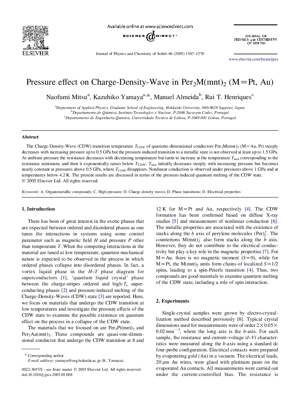 Pressure effect on Charge-Density-Wave in Per2M(mnt)2 (M=Pt, Au)