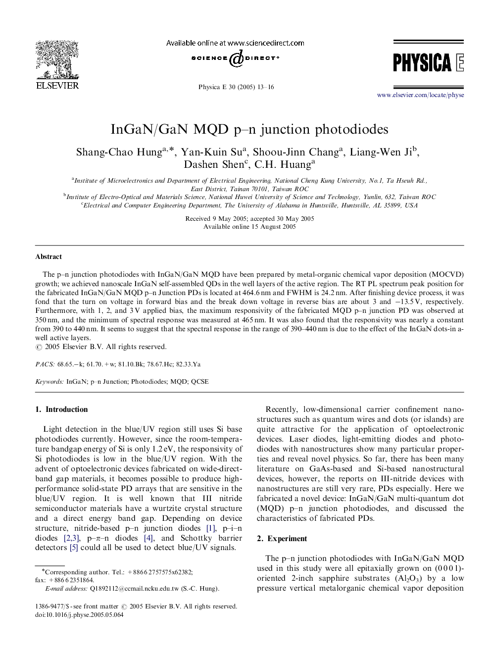 InGaN/GaN MQD p-n junction photodiodes