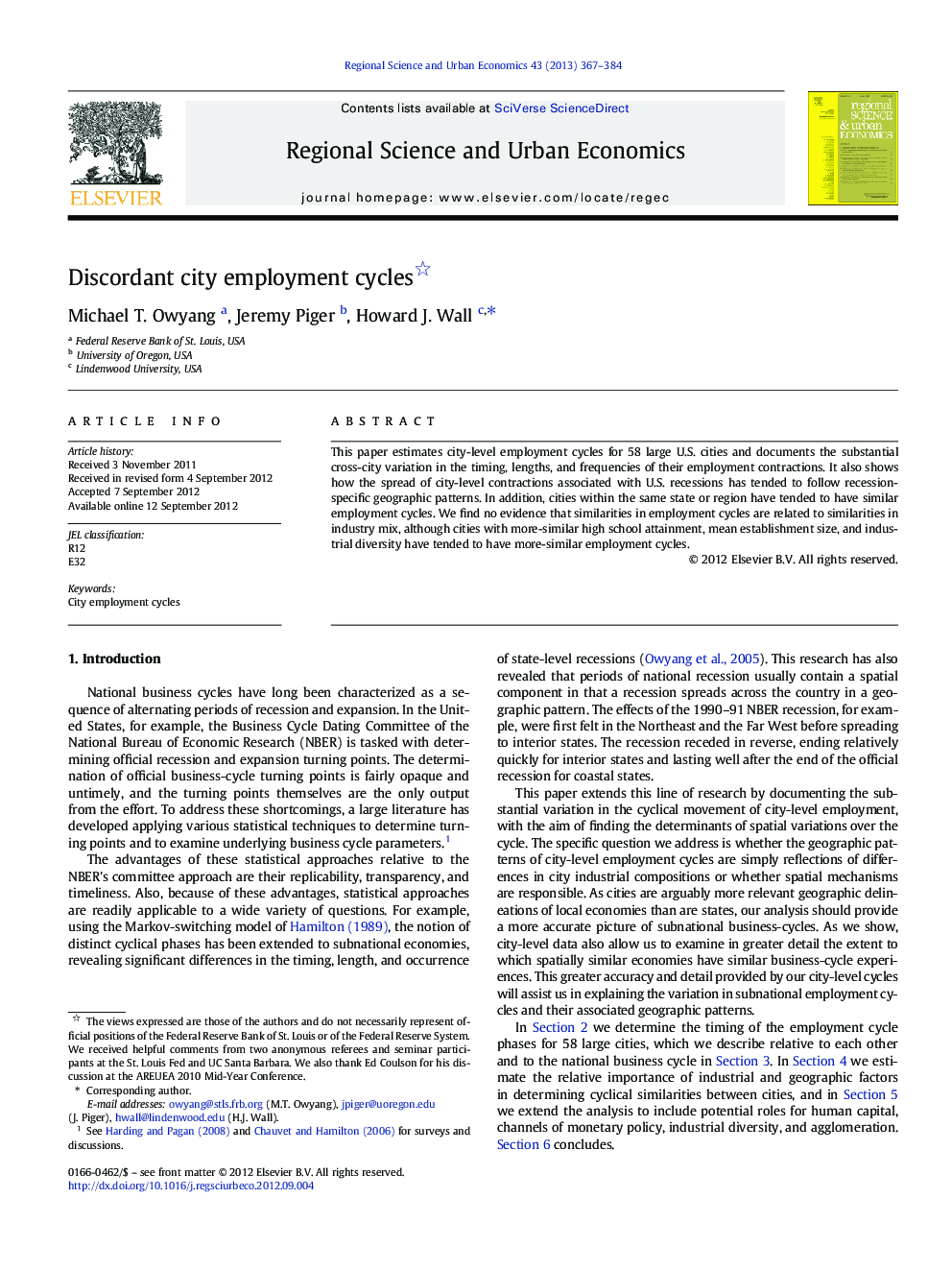 Discordant city employment cycles 