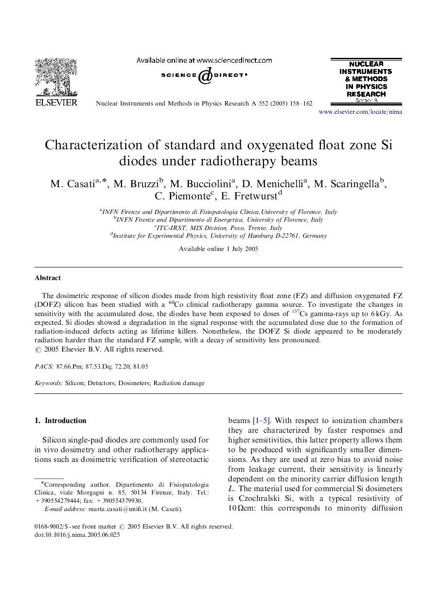 Characterization of standard and oxygenated float zone Si diodes under radiotherapy beams