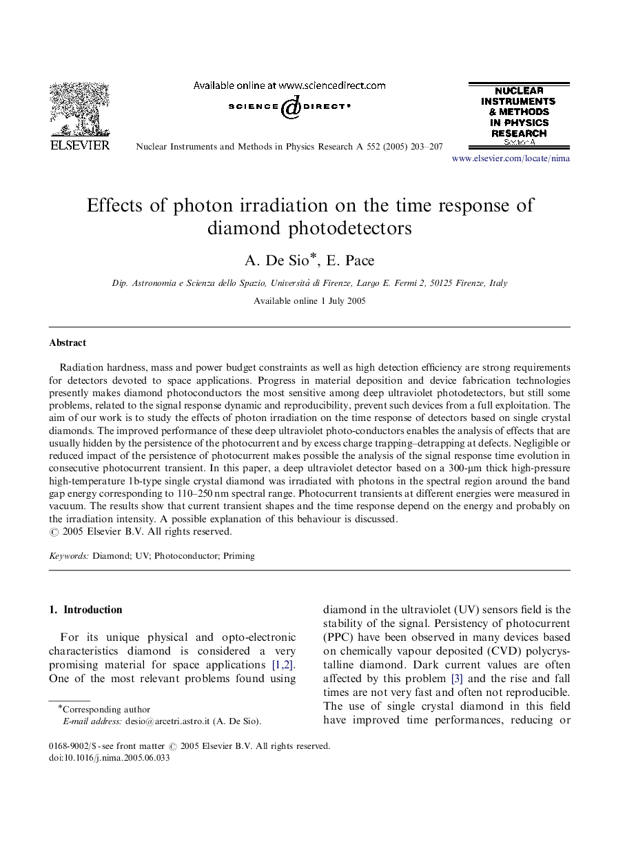 Effects of photon irradiation on the time response of diamond photodetectors