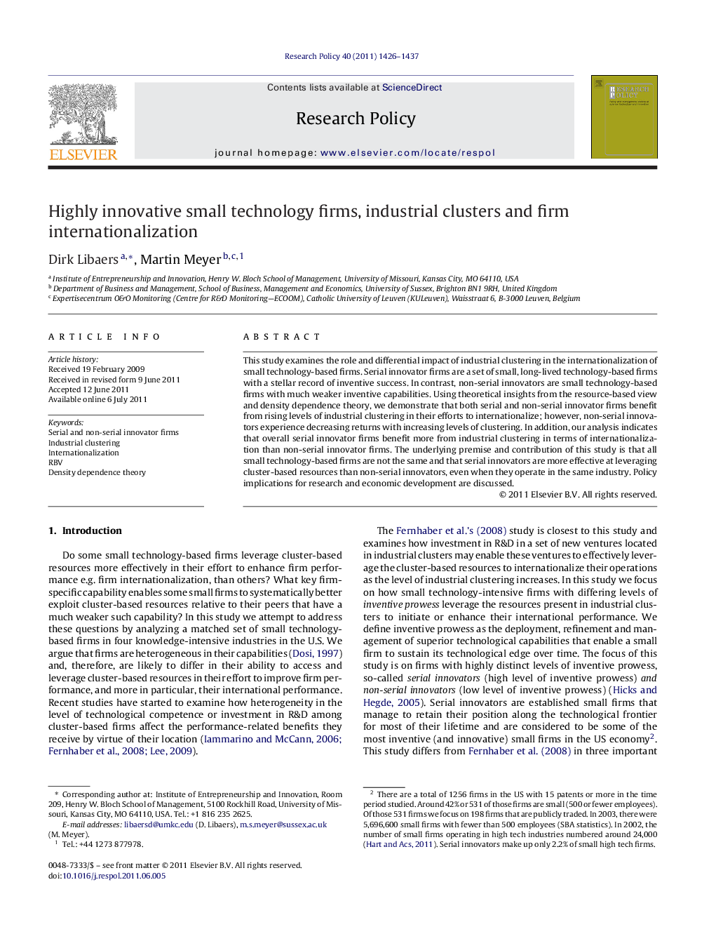 Highly innovative small technology firms, industrial clusters and firm internationalization