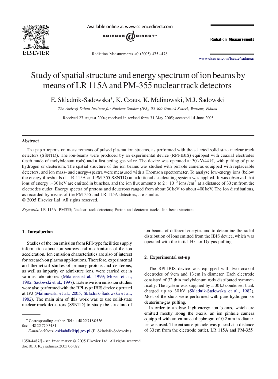 Study of spatial structure and energy spectrum of ion beams by means of LR 115A and PM-355 nuclear track detectors