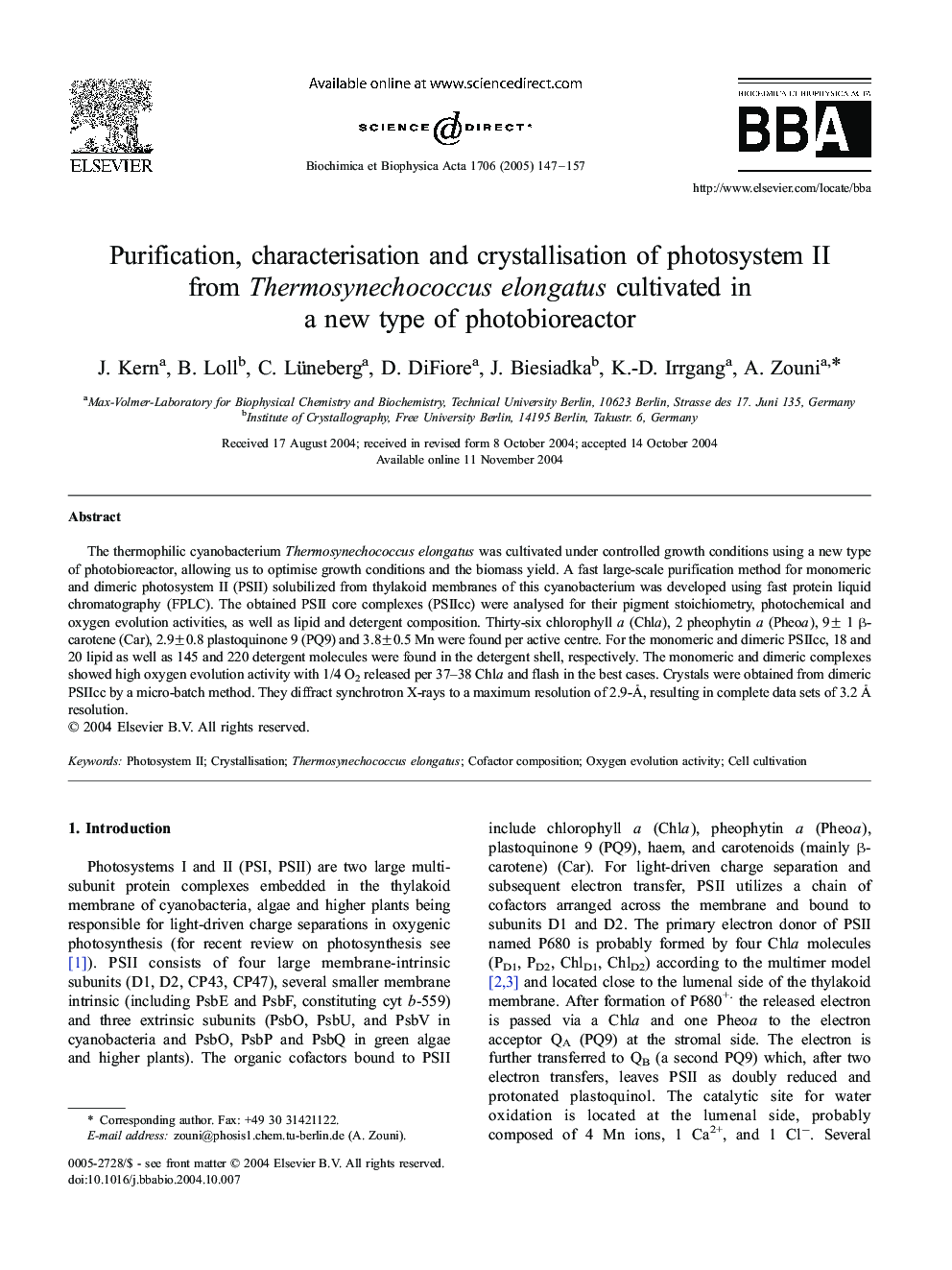 Purification, characterisation and crystallisation of photosystem II from Thermosynechococcus elongatus cultivated in a new type of photobioreactor